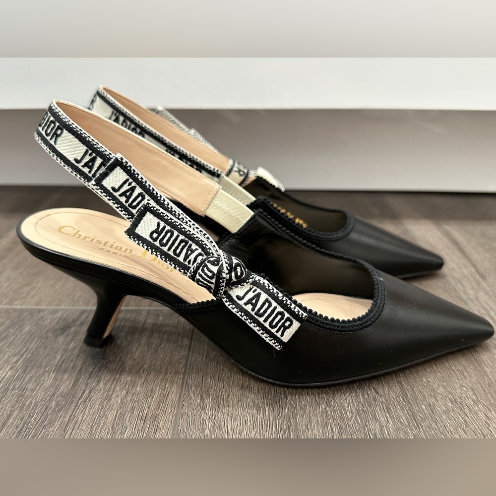 DIOR BLACK LEATHER AND RIBBON KITTEN HEEL SLINGBACKS SIZE 40 - Picture 2 of 15
